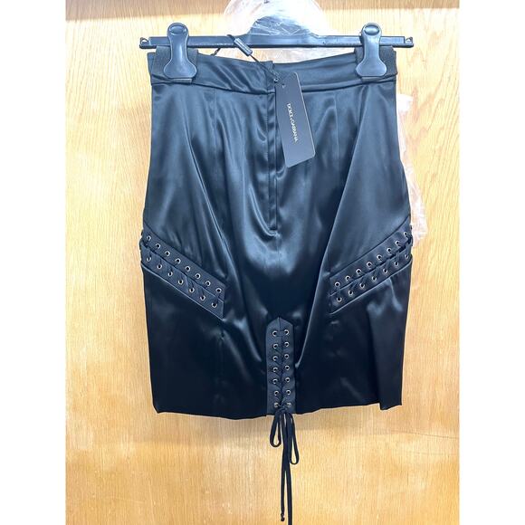 NWT Dolce & Gabbana Runway Black Lace-Up Stretch-Satin Mini Skirt IT 44 US L - Picture 9 of 10